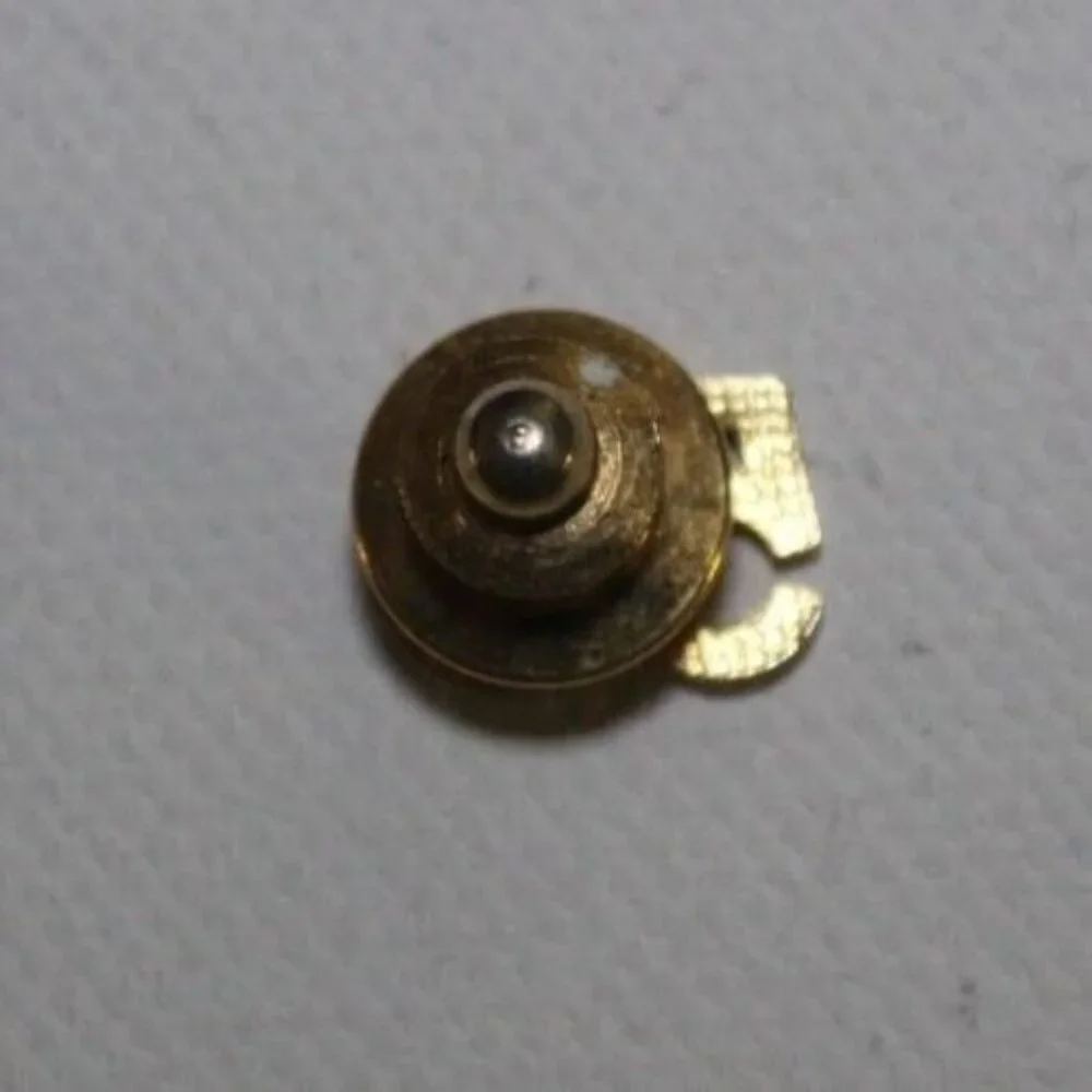 Vintage Canada 50 Lapel Pin - Picture 2 of 2